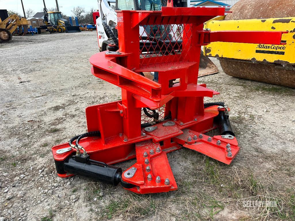 AGT Hydraulic Tree Shear Skid Steer Attachment [YARD 1]