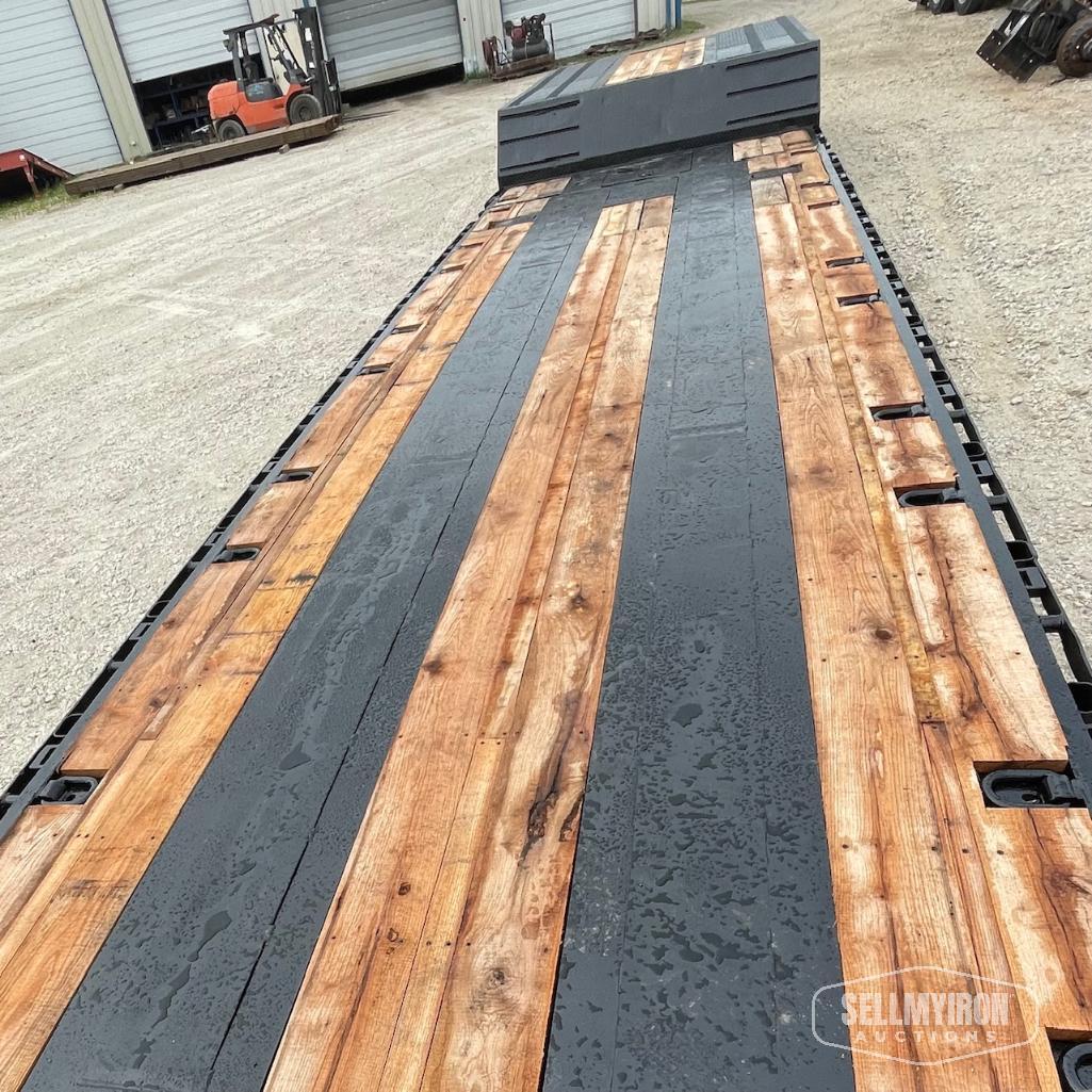 2008 XL Specialized 80 MDE Extendable Tri/A Lowboy Trailer [YARD 2]