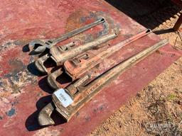 Pipe Wrenches & Crescent Wrench