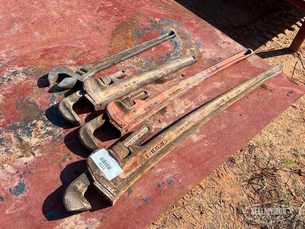 Pipe Wrenches & Crescent Wrench