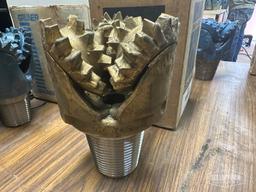 Unused 5-5/8in Smith Gruner OFM Milled Tooth Tricone Rock Drill Bit