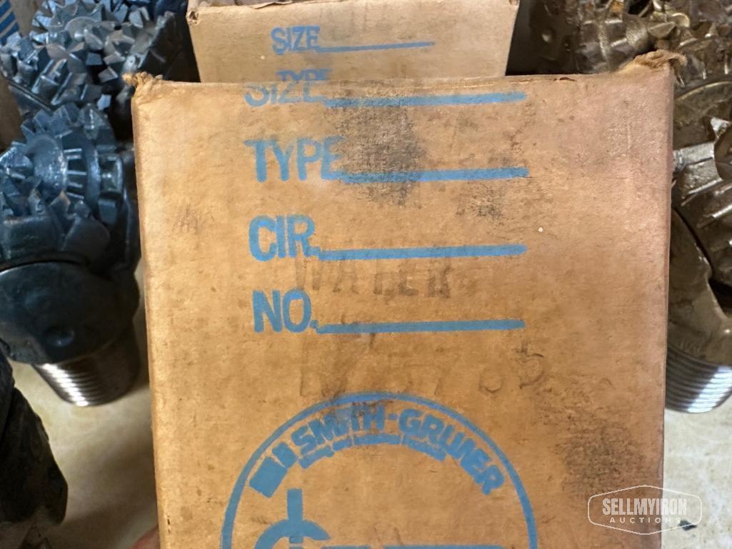 (4) Unused 4-1/2in Smith Gruner Milled Tooth Tricone Rock Drill Bit