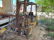 Caterpillar DP30 6000lb Forklift, Parts Only