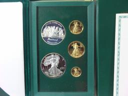 1993 Philadelphia Set (2 SILVER-3 GOLD)