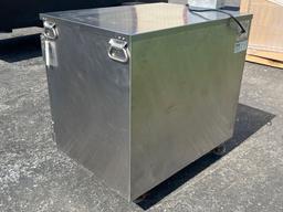 FWE HLC-16 Undercounter Insulated Mobile Heated Cabinet