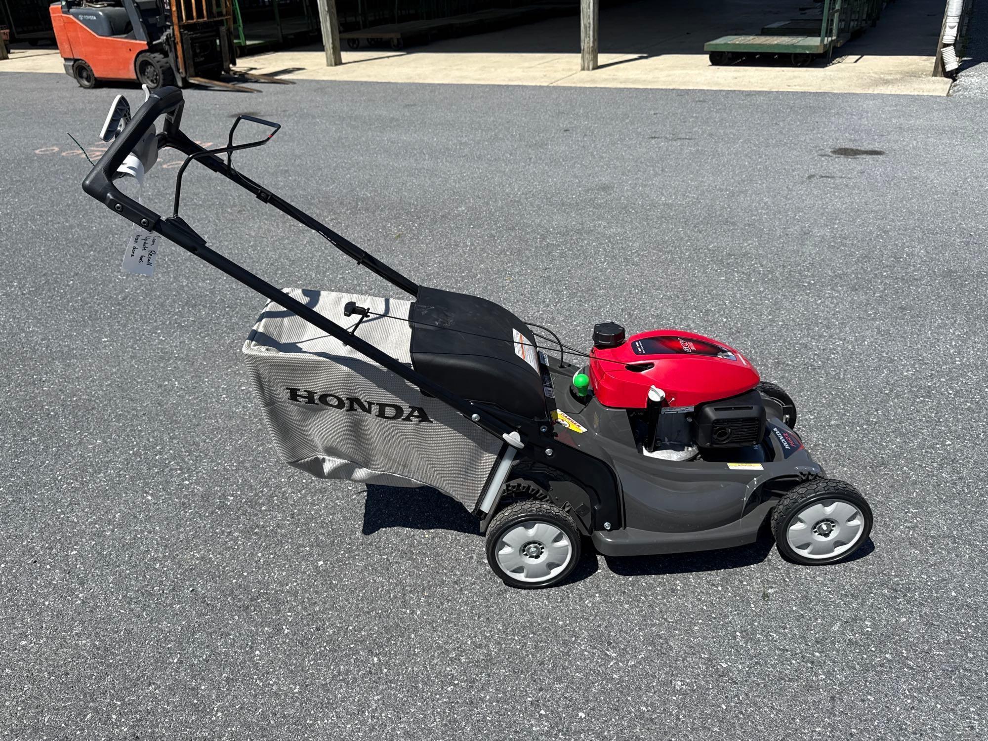 Honda HRX217 Push Mower