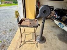 Blacksmith Forge W/Blower