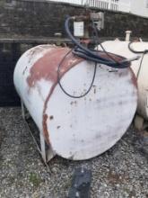 400 gallon fuel tank with 12 volt DC pump