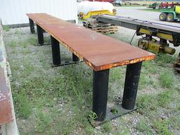 METAL WORK BENCH