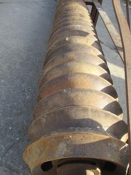 BRILLION 12' CULTIPCAKER