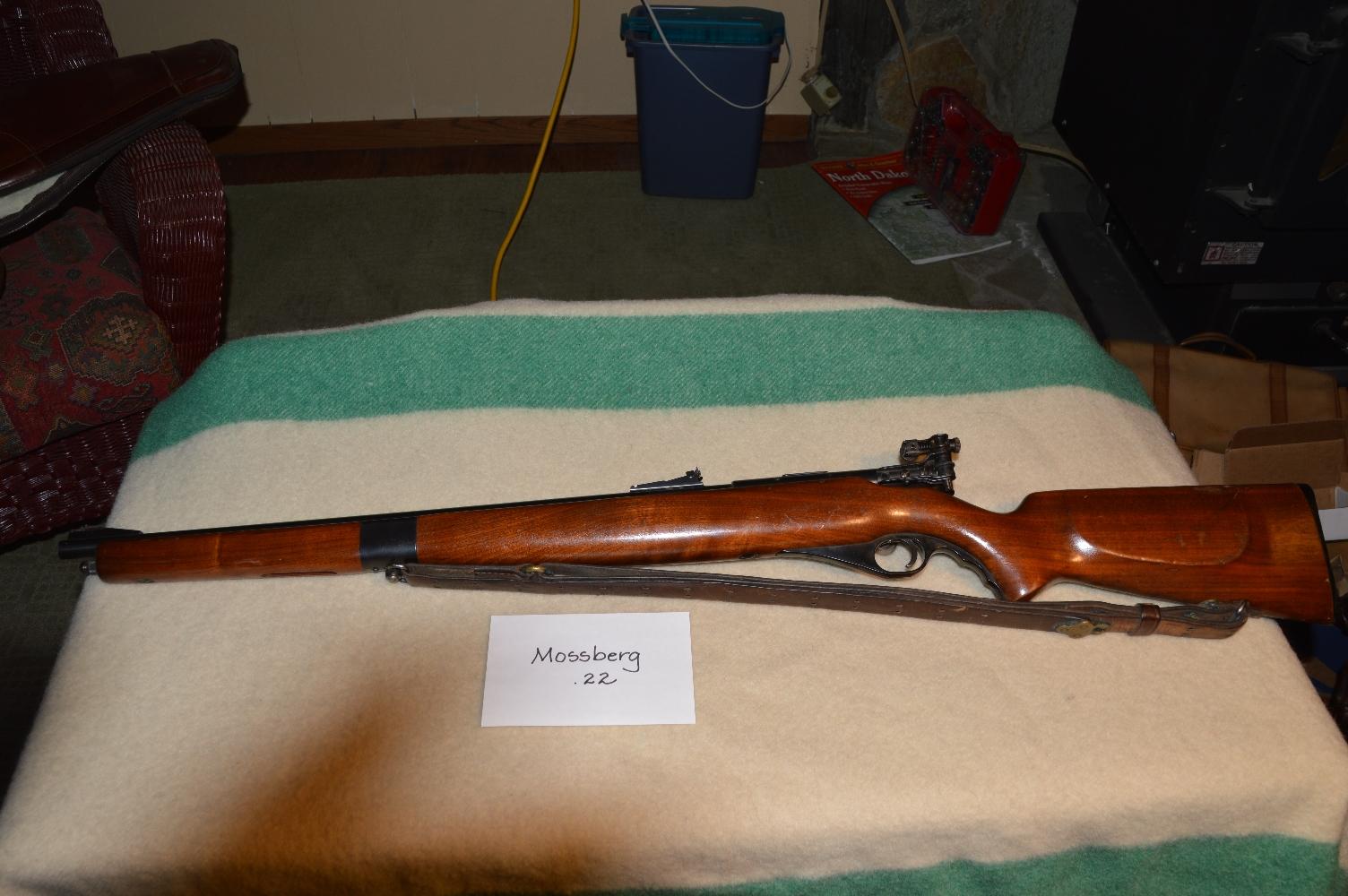 Mossberg .22 bolt action, Manlicher stock, S/L/LR matched set 110720