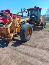 2005 770D JD road grader #2- drive tire out, no batteries VIN DW770DX501017