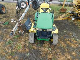 JD GT235 Lawn Mower