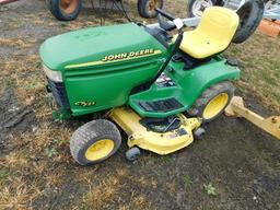 JD GT235 Lawn Mower