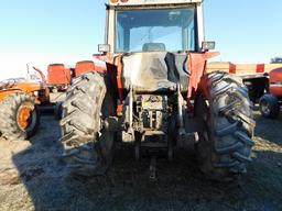 Massey Ferguson 2705 Tractor