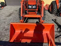 '15 Kubota M7040 SU w/ Kubota LA1153 Loader