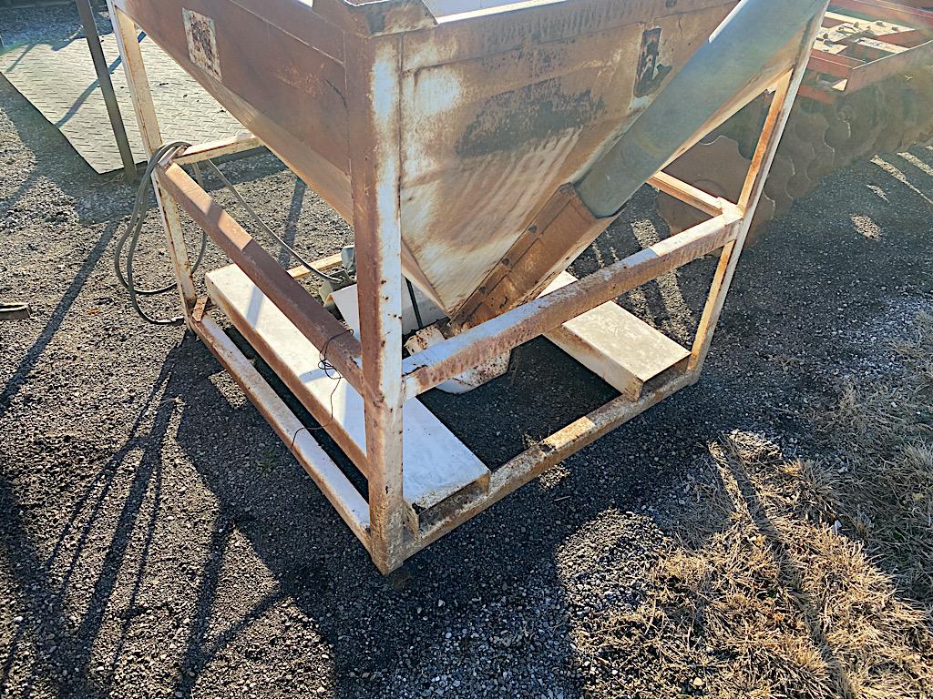 Small Grain Hopper w/ motor