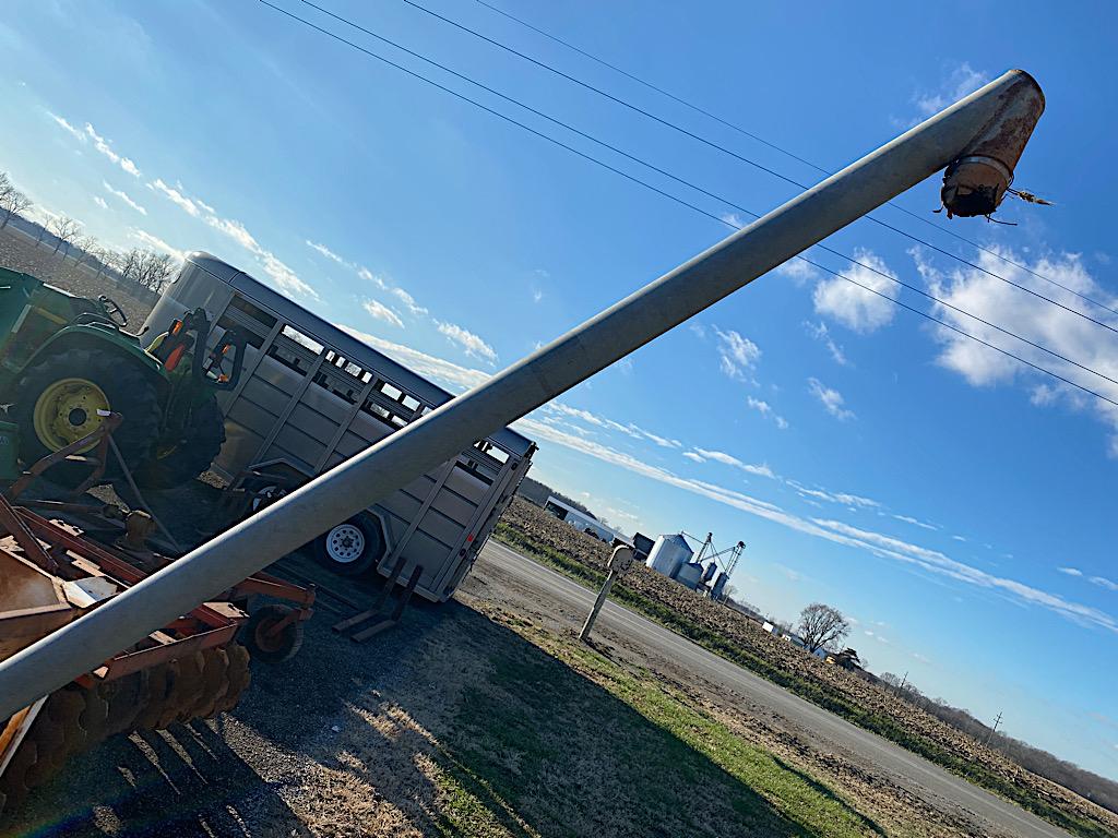 Small Grain Hopper w/ motor
