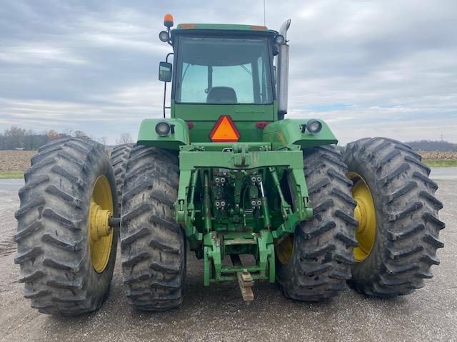 John Deere 8640