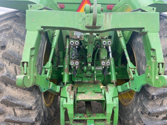 John Deere 8640