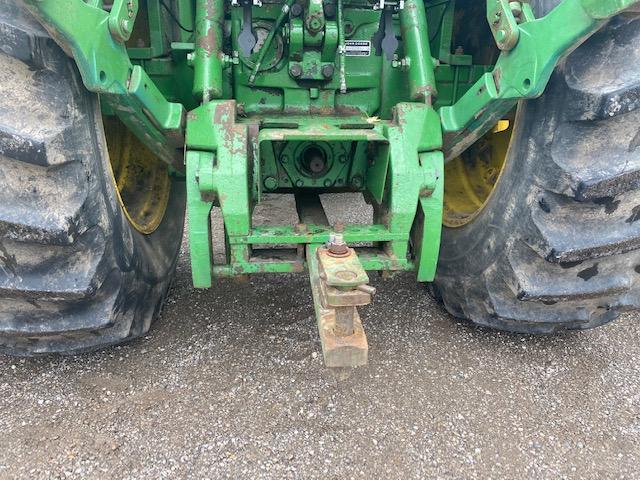 John Deere 8640