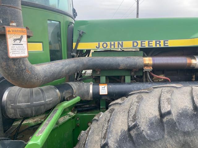 John Deere 8640