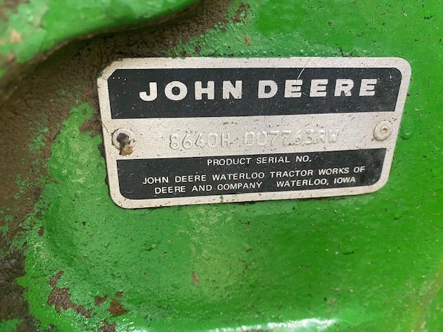 John Deere 8640