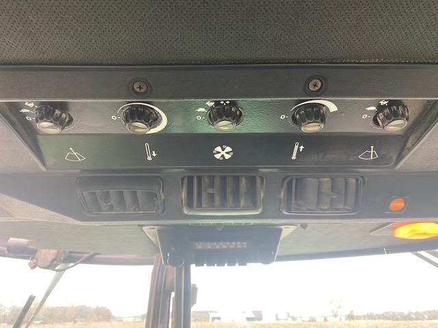 John Deere 8640