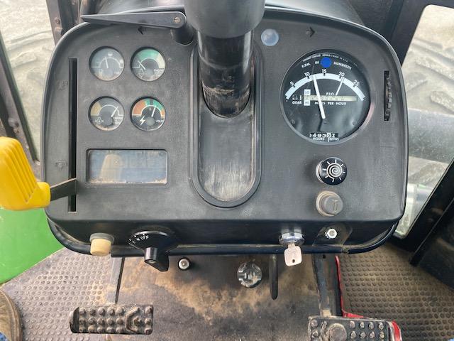 John Deere 8640