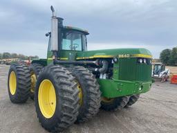John Deere 8640