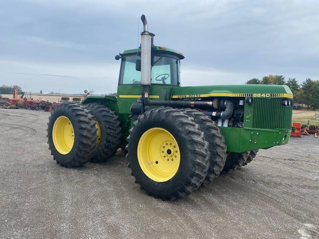 John Deere 8640