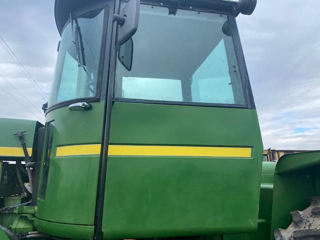 John Deere 8640