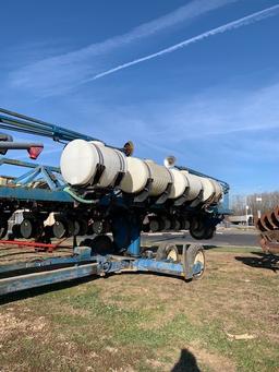 Kinze 2300 Planter