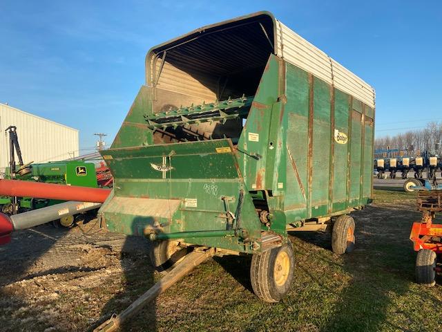 Badger Silage Wagon