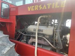 1977 VERSATILE 700