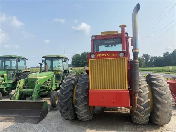 1977 VERSATILE 700