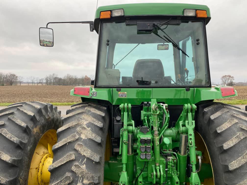 2001 JOHN DEERE 7410
