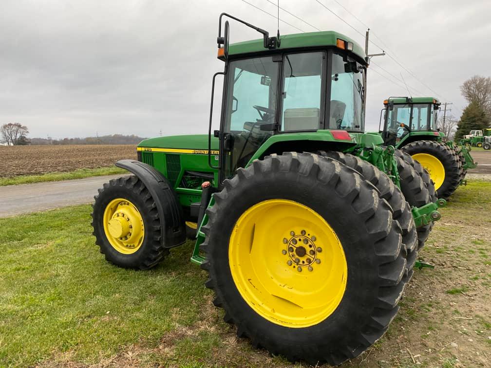 2001 JOHN DEERE 7410