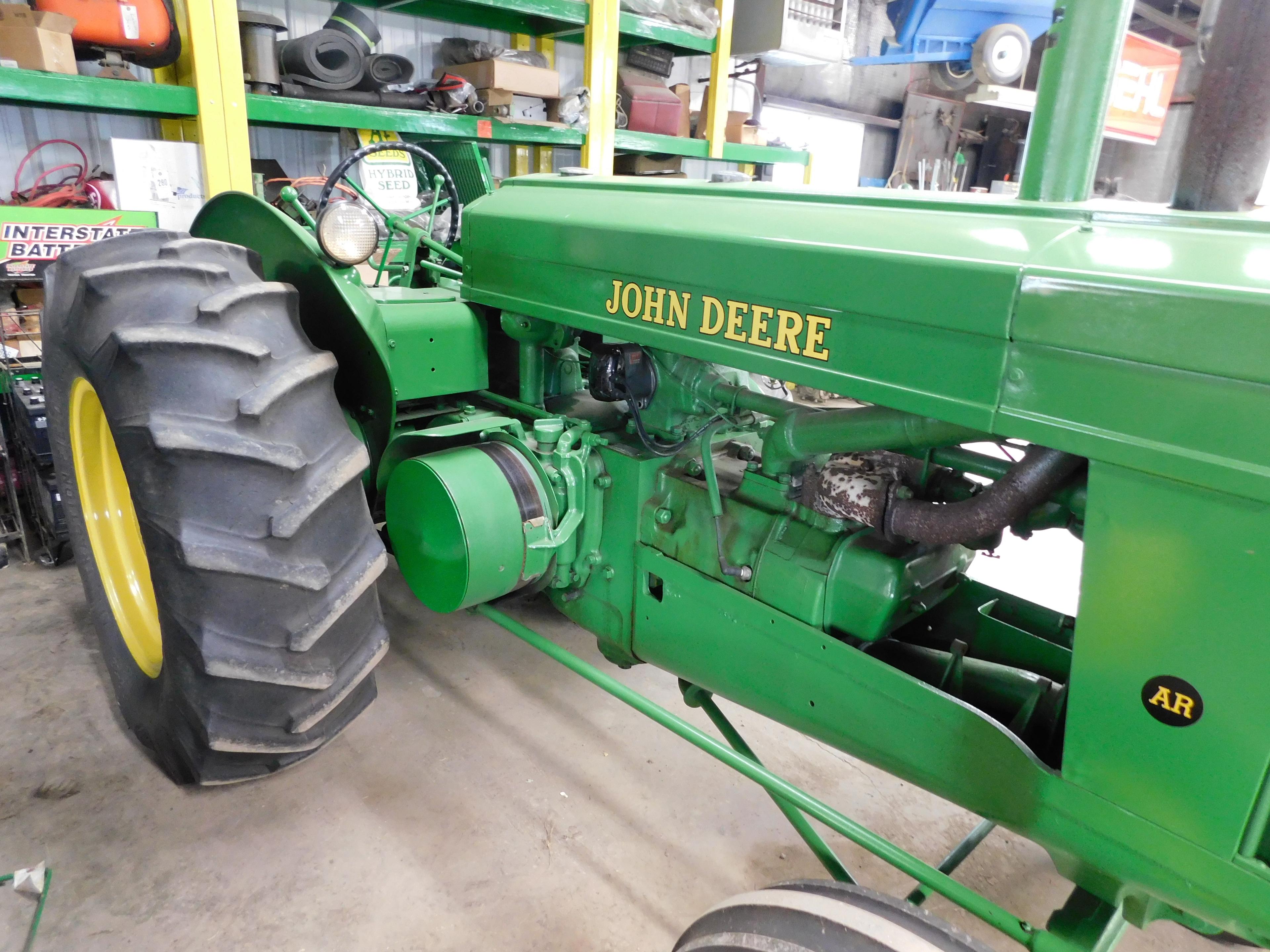 JD AR TRACTOR