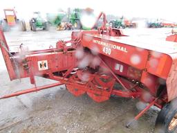 IH 430 SQUARE BALER