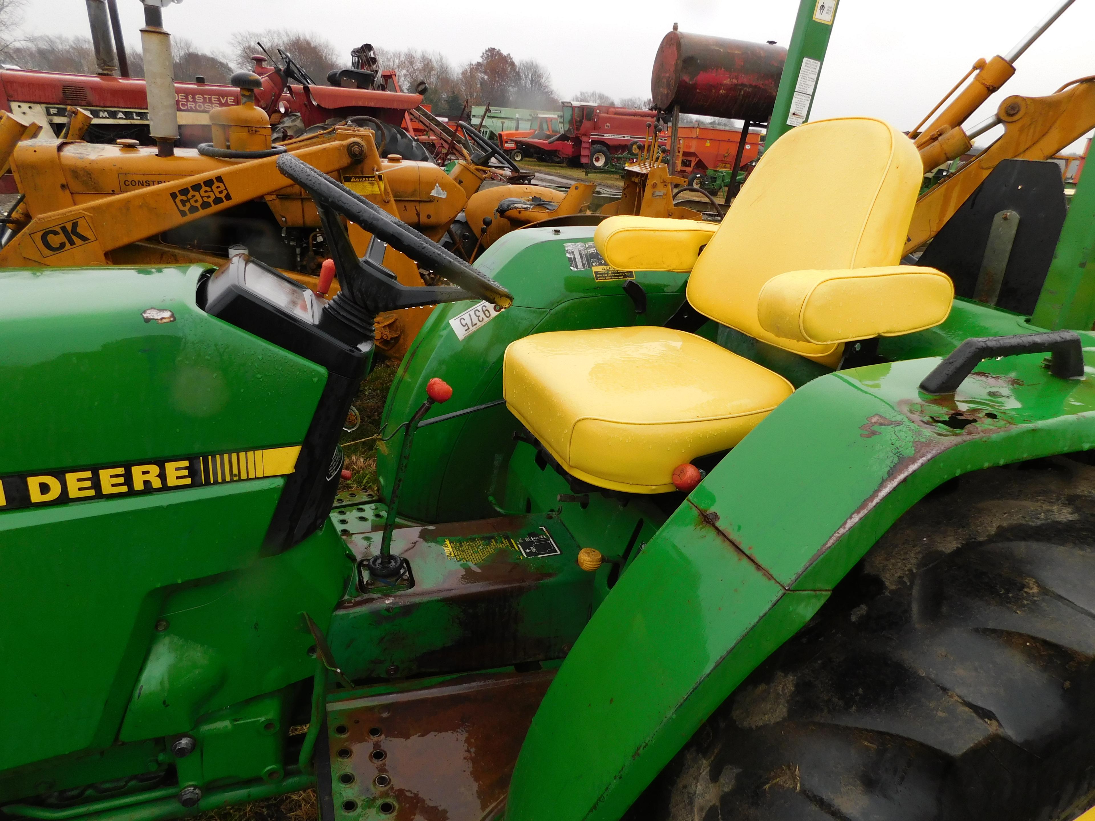 2001 JOHN DEERE 1070
