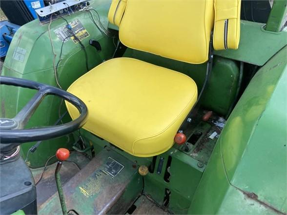 2001 JOHN DEERE 1070