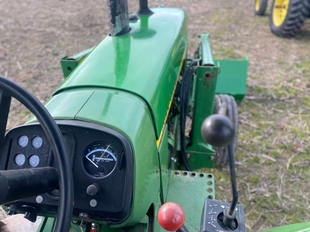 1973 JOHN DEERE 4230 W/ 148 LOADER