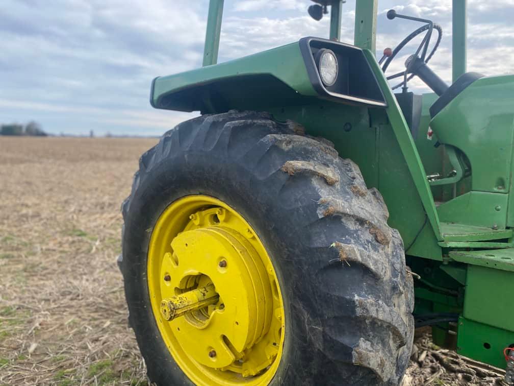1973 JOHN DEERE 4230 W/ 148 LOADER