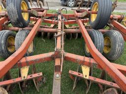 KEWANEE 1020 HYDRAULIC FOLD DISC