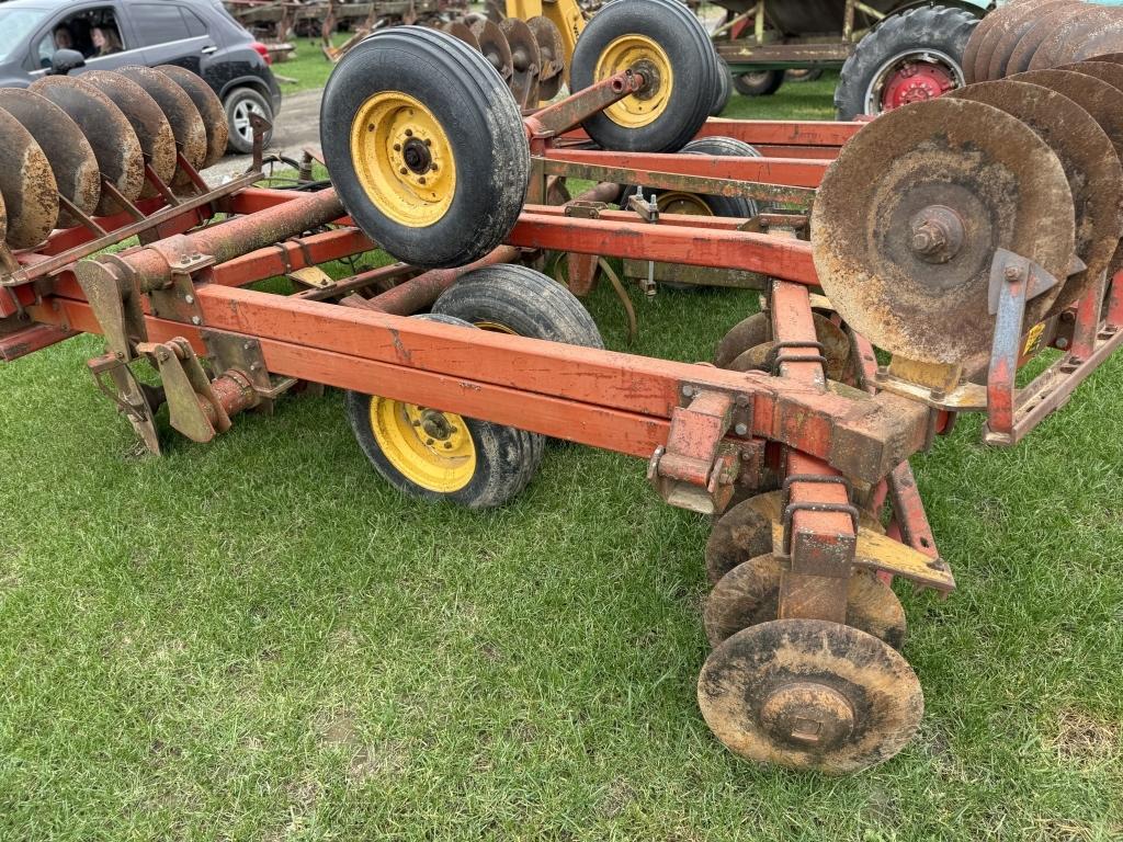 KEWANEE 1020 HYDRAULIC FOLD DISC