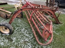 MASSEY FERGUSON HAY RAKE 6 BAR