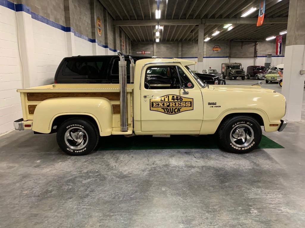 1979 Dodge D13 Lil 440 Express