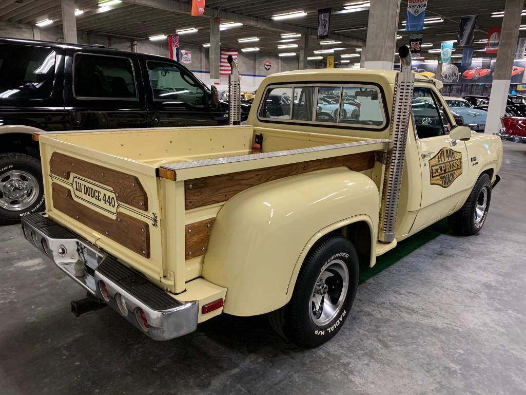 1979 Dodge D13 Lil 440 Express