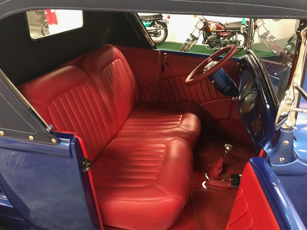 1930 Ford Model A Roadster